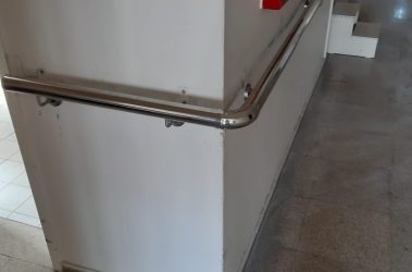 izmirkromkorkuluk.com